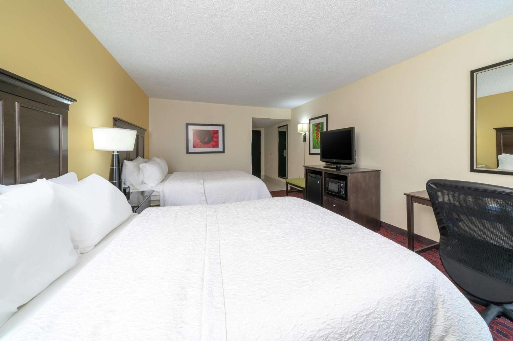 Hampton Inn Hopewell Fort Gregg-Adams Eksteriør billede